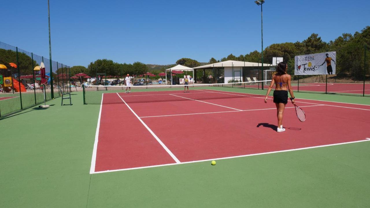 Club Esse Gallura Aglientu Luaran gambar